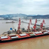 人力成本直降50%!舟山開通至武漢江海直達(dá)運(yùn)輸新航線 利好長(zhǎng)江流域砂石企業(yè)